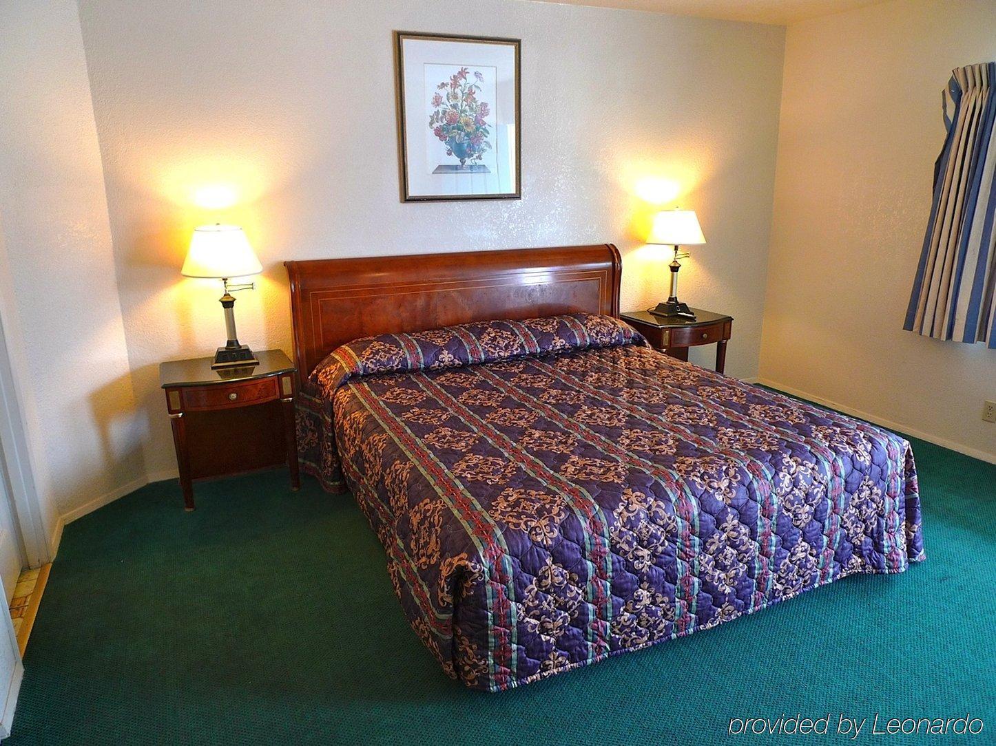 Budget Inn Morgan Hill Room photo